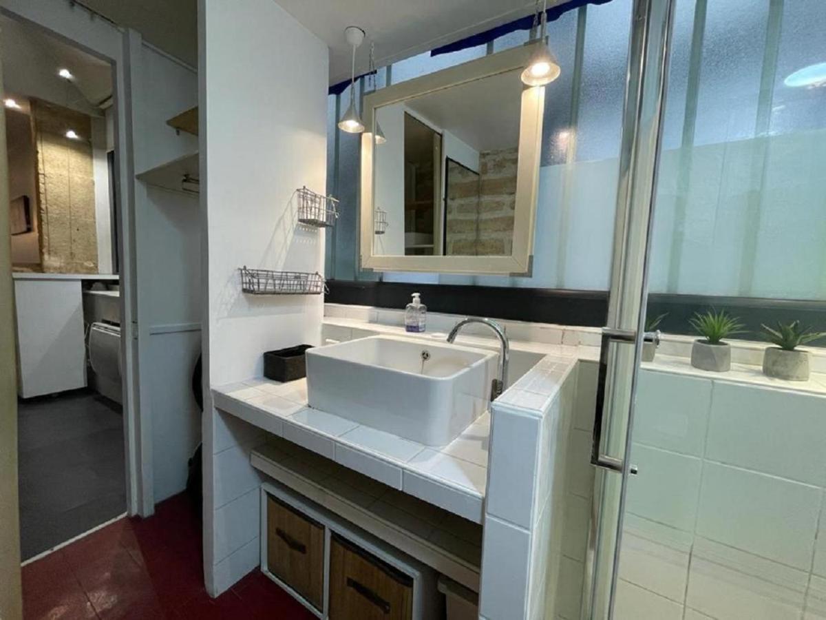 1 Bedroom Louvre Jeuneurs Parijs